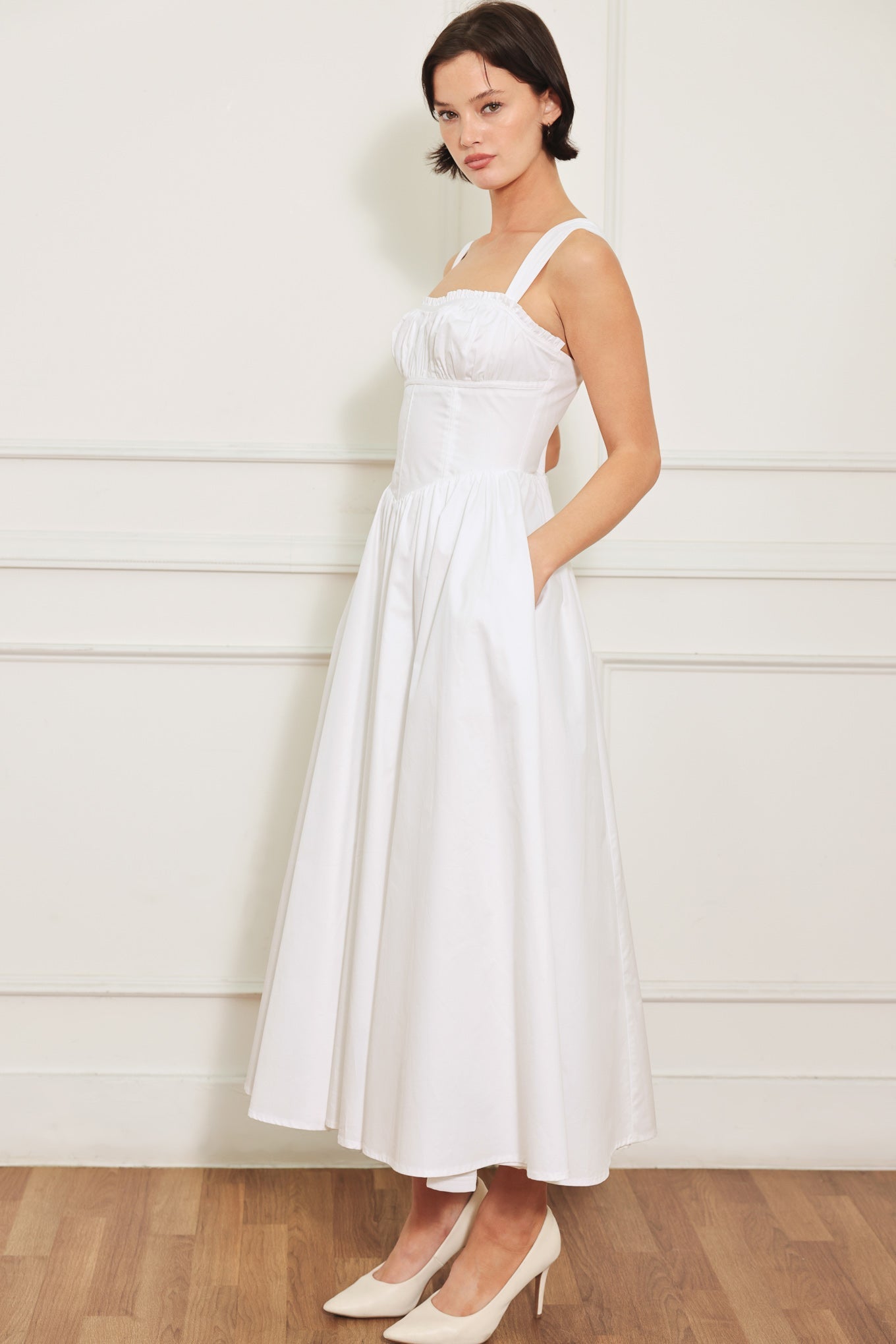 Elegant White Midi Dress with Corset Waist 5