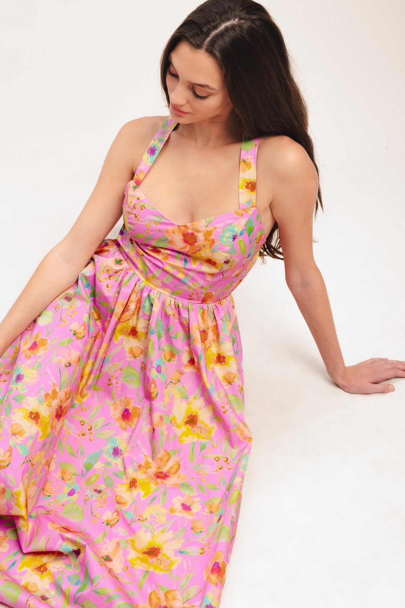 Women's Dress with Sweetheart Neckline 4