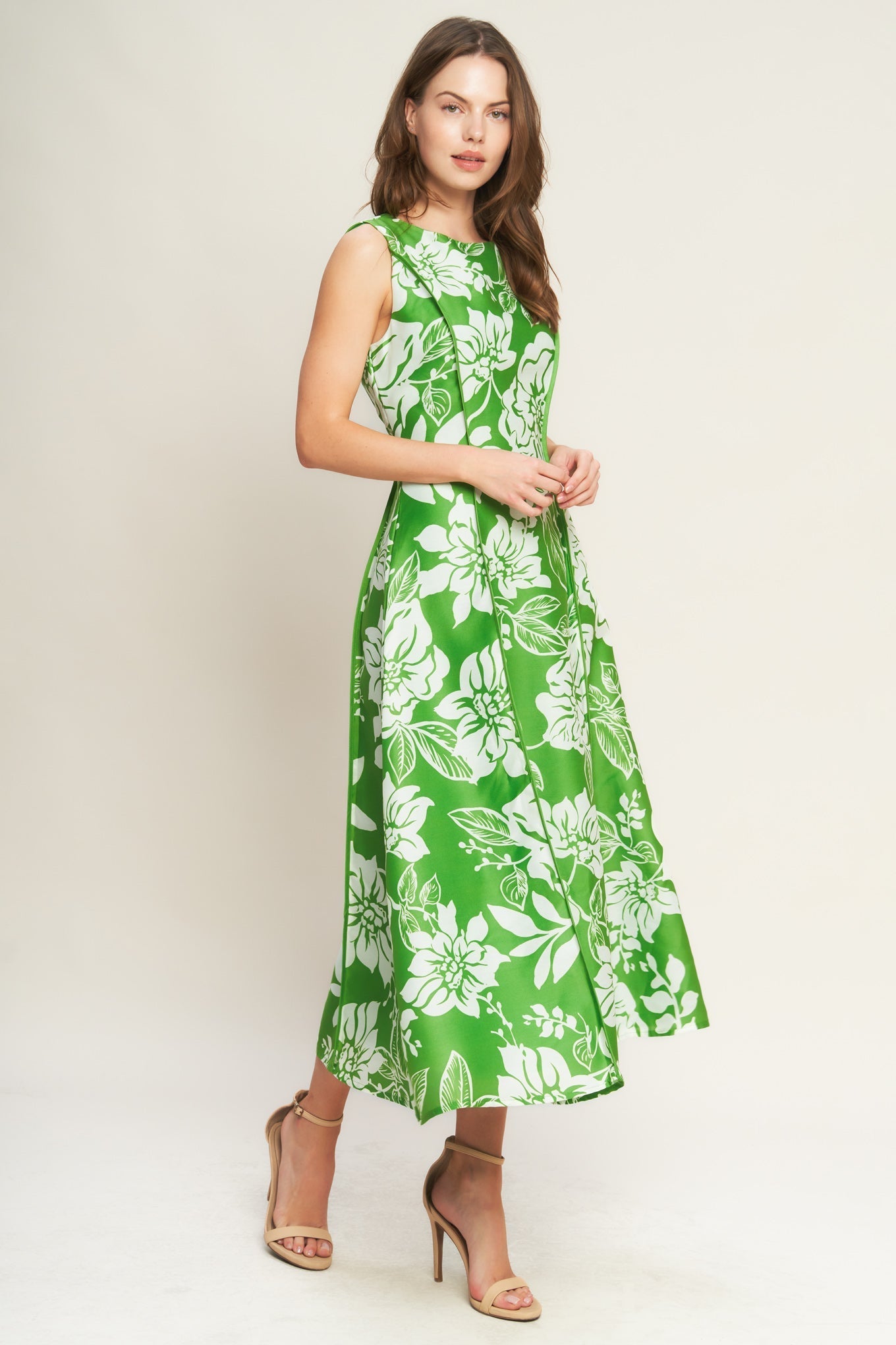 Women's Woven Midi Dress with Circle Skirt 5